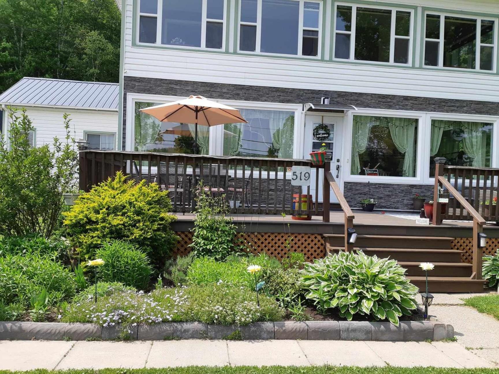 Big Axe Bed & Breakfast Otis Exterior photo